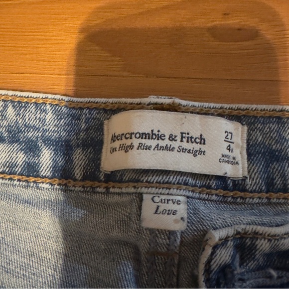 Abercrombie & Fitch Light Blue Distressed Curve love Straight Leg Jeans - Picture 6 of 9